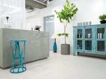 エラ(ELLA)の雰囲気（都会のような少し上品な空間で居心地のいいサロンです）