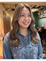 グッドフェローズ ミナミホリエ(GoodFellas minamihorie)&nbsp;透明感×くびれロングレイヤー羽エクステ韓国ヘア小顔カット艶感