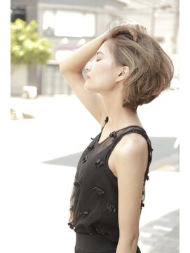 サイン ヘア イノベーション(sign HAIR INNOVATION) ベージュ