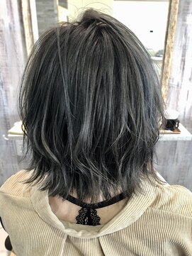 ソル(SOL by INFINI) ウルフレイヤーボブ