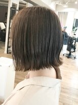 マカナ(makana)&nbsp;切りっぱなしボブ