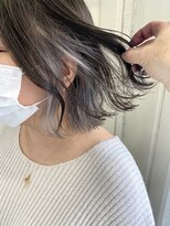 ヘアーデザイン シュシュ(hair design Chou Chou by Yone) インナーカラー&シルバーグレージュ♪