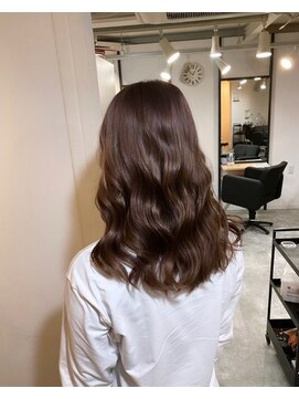 ラフ 難波店(LAFF) #黒髪#ボブルフ#ネビージュ#小顔#ワンレン