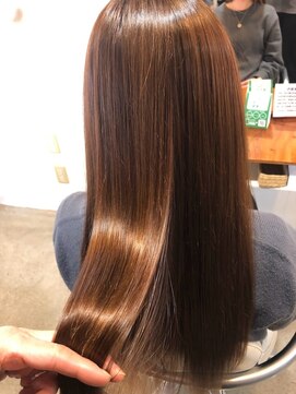 エパングル(epingle) ベースメイクストレート