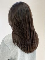 ファチュール(fAture.)&nbsp;☆グレーベージュカラーダークアッシュ黒髪レイヤー美髪30代40代