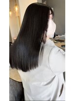 ヘリム(HELIM)&nbsp;グレーベージュカラーダークアッシュベージュくすみカラー黒髪