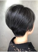 トップがふんわり大人ショート/アッシュブラック