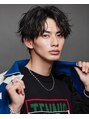 リップス 渋谷(LIPPS) 大人っぽさとスタイリングの楽さを求めるならセンターパート
