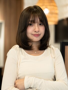 ビュートリアム ギンザ(BEAUTRIUM) 顔周りレイヤー＊顔周り＊ミディアムレイヤー＊レイヤーカット