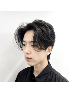 ウィールール 栄町店(WE RULE) センターパートカルマ風