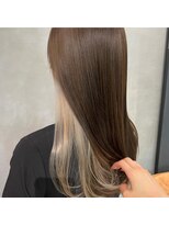 ナチュラルベージュ