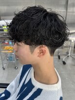 フィフス 天神大名(fifth)&nbsp;天神シャドウパーマ波巻きスパイラルパーマメンズマッシュ弱め