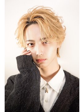 アイトーキョー 名古屋栄(AI TOKYO) フェザーパーマ/フェザーショート/センターパート/名古屋/栄