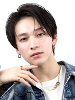 オーシャントーキョーオーバー 渋谷(OCEAN TOKYO OVER) 韓国マッシュセンターパートツーブロックフェザーパーマシャドウ