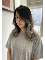 アッシュ 川崎店(Ash)&nbsp;グラデーションカラー　グレージュ　ブリーチあり