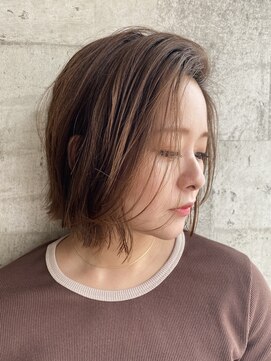 ザ シー 海老名(The C) 外ハネボブ/シアーベージュ/赤み消し◎