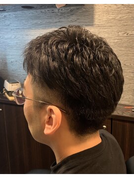 エグゼグティブクラブ 麻布十番(EXECUTIVE CLUB) アイロンパーマ＜理容室＞＜麻布十番/メンズ/バーバー/床屋＞