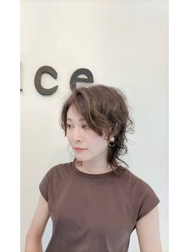 ヘアプロデュース ワイ(hairproduce y) ウルフカット