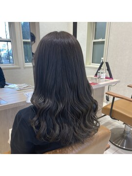 アピッシュ シーナ 海老名店(apish ciena) 韓国風カットに透明感カラー♪
