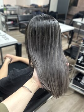 ヴィフ 大船(VIF) バレイヤージュケアブリーチダブルカラーグレーベージュアッシュ