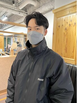 コカブ 本山(KOCHAB) メンズスタイル　センターパート　ニュアンスパーマ