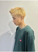 スパイキーショート/ブロンドヘア