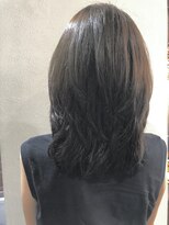 ルアン(Luan)&nbsp;ウルフカット