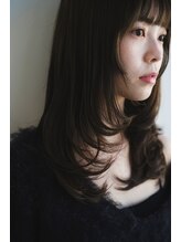 トレンドを抑えて、どこから見ても綺麗に見えるシルエットに【レイヤーカット】