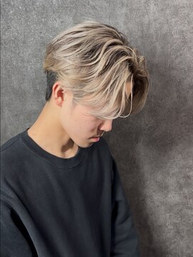 アウル 心斎橋(owl) バレイヤージュ/センターパート/ブリーチ/ダブルカラー