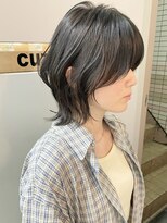 ウルフレイヤーハッシュカット