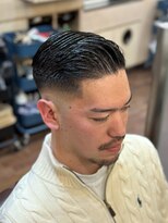 ゼロスバーバー(0's BARBER SHOP)&nbsp;20代30代◎好印象フェードバーバースタイル×ビジネス短髪
