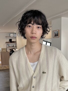ポール(pole) 外国人風メンズパーマ
