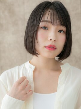 カバーヘア ブリス 戸田公園西口店(COVER HAIR bliss) 小顔補正カット切りっぱなしぱっつんボブ311W戸田公園30代40代