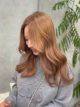 こだわりの顔周りカットでトレンドを抑えた小顔魅せヘア・レイヤースタイルも◎『なりたい』を叶えます☆