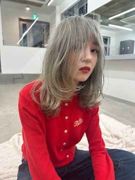 ブリーチカラーダブルカラーレイヤーカット大通駅バスセンター駅