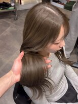 ベガ 福岡天神(VEGA) 赤みを抑えたオリーブベージュ