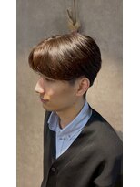 パーミル ヘア クマモト(permille ‰ hair Kumamoto) センターパート×ショート