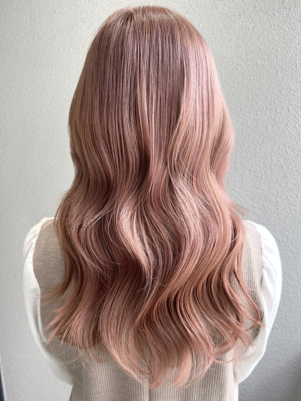 2026年春】ミルクティーピンクの髪型・ヘアアレンジ｜人気順
