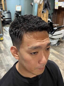 スタンドバーバー 柏(STAND BARBER) リバースセンターパート/ニュアンスパーマ/ダウンバング/柏