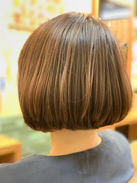 ヘアルーム アペジェ(hair room apaiser) 【20代、30代に人気★】apaiser（アペジェ）似合わせボブ