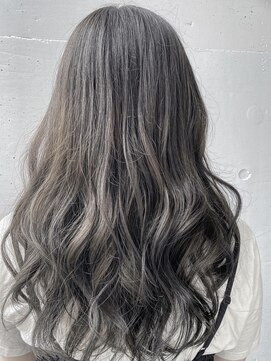 シュリット(schritt) 韓国風ダークカラー　　uchida