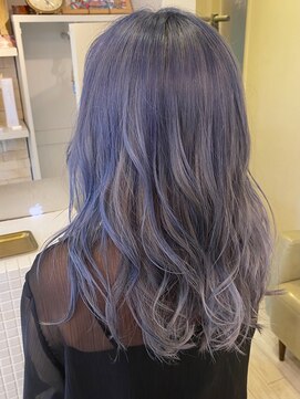 ナツ(Natu.) アイスブルー / 郷久保