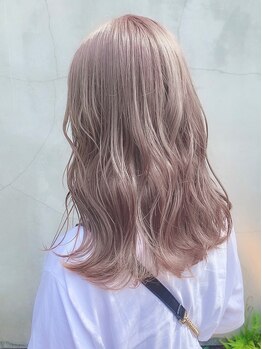 ヘア デザイン ヴェルダ(hair design Verda)の写真/池袋東口すぐ【無造作束感×透明感】カット+フルカラー+トリートメント￥9000～☆あなただけのカラーに♪