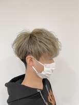 アクルヘアーバイテソロ(AKUR hair by tesoro)&nbsp;シルキーベージュ