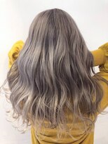 エヌプラス(N+)&nbsp;くびれヘアアプリコットオレンジ夏ハイライトカラー