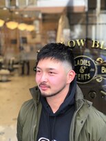 ルドローブラントオオサカ(LUDLOW BLUNT Osaka)&nbsp;【LUDLOW BLUNT】スキンフェード 束感ショートバーバーヘア大阪