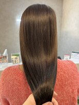 ジーナ 天神(Zina) 柔らかベージュ　/天神/韓国風/美容室／髪質改善カラー