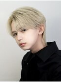 韓国ヘアカルマパーマコンマバングセンターパート黒髪ウルフ