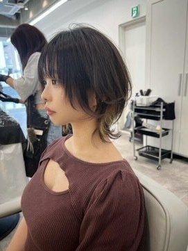 ダブルトーキョー シブヤ(W-TOKYO SHIBUYA) イヤリングカラー×ウルフカット　ウルフ　ネオウルフ