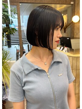 ハローバイシー 仙台(Hello by Sea) 小顔切りっぱなしボブブルーブラック韓国ボブ暗髪[仙台]